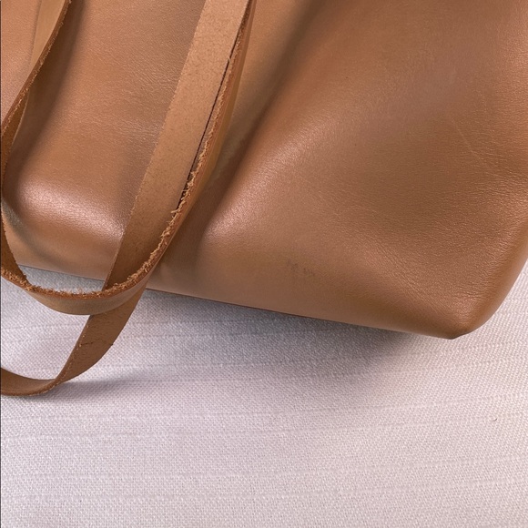 Madewell Leather Tote - Picture 13 of 15